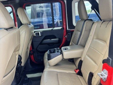 2018 Jeep Wrangler Unlimited Sahara 4x4