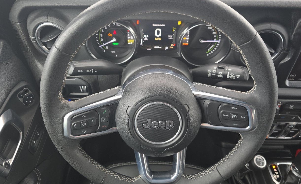 2023 Jeep Wrangler 4xe Sahara 4x4
