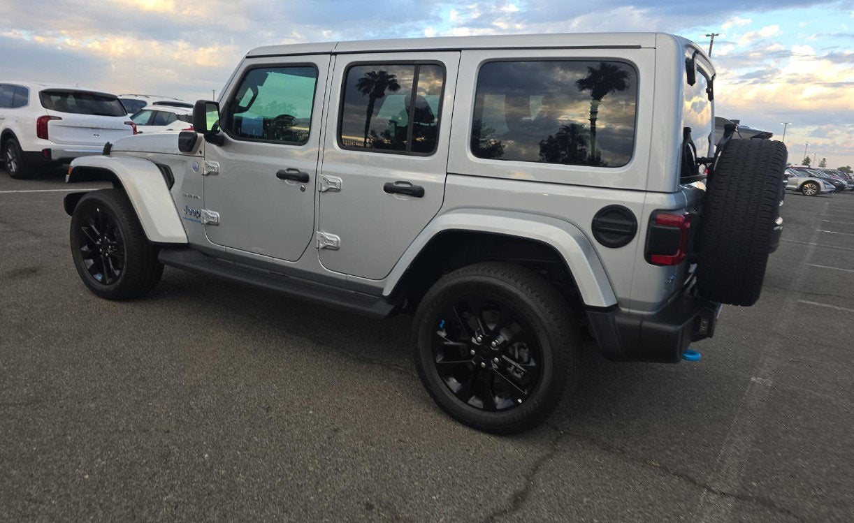 2023 Jeep Wrangler 4xe Sahara 4x4