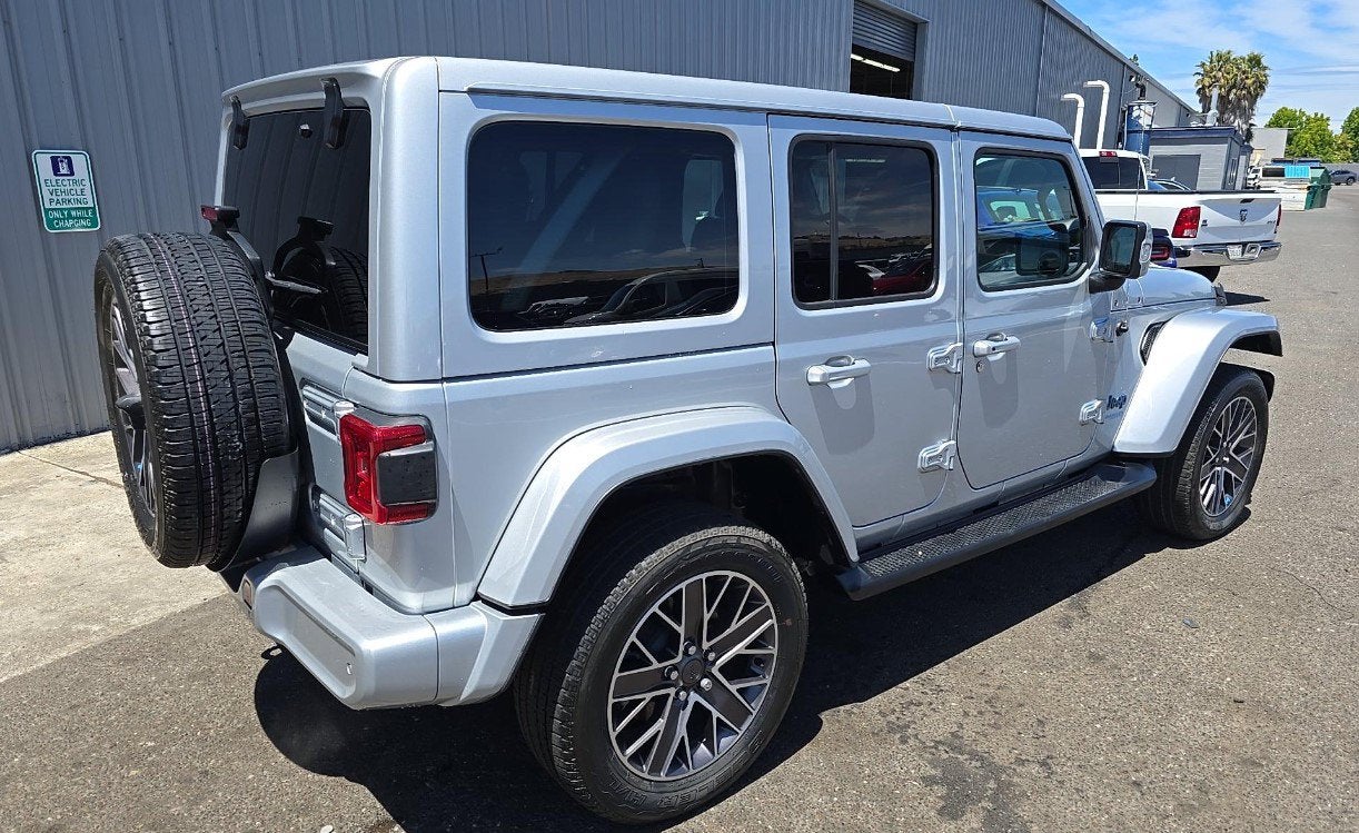 2022 Jeep Wrangler Unlimited High Altitude 4xE