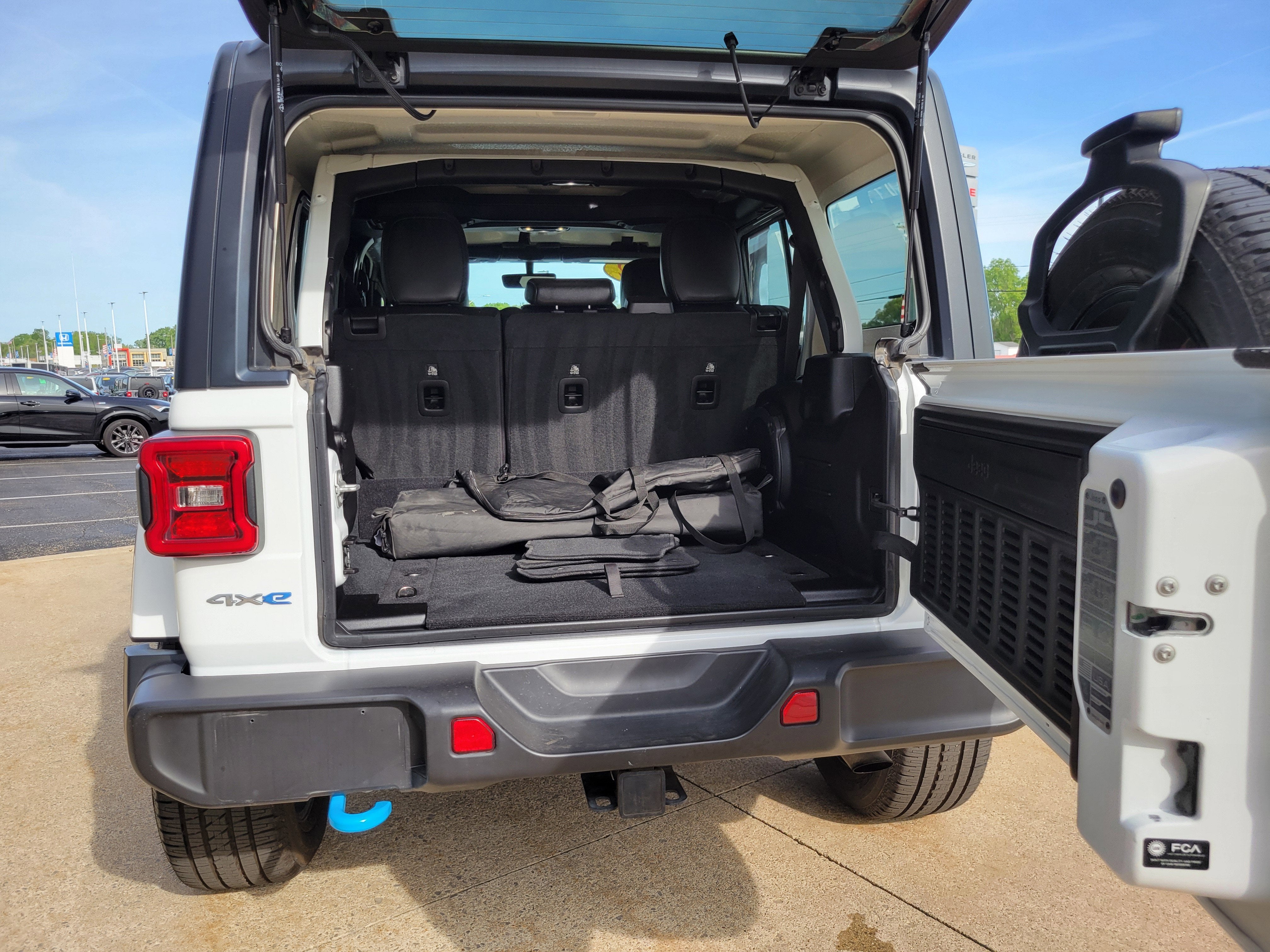 2022 Jeep Wrangler 4xe Unlimited Sahara 4x4