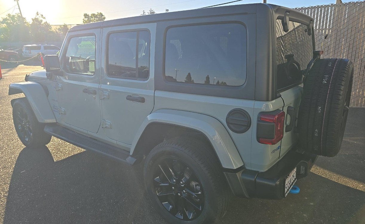 2023 Jeep Wrangler Sahara 4xE