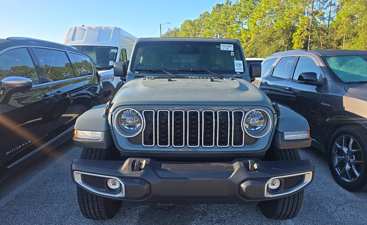 2026 Jeep Wrangler 4-Door Sahara 4x4