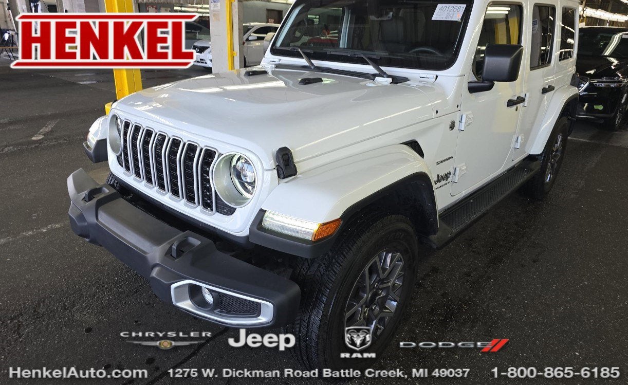 2024 Jeep Wrangler Sahara's photo