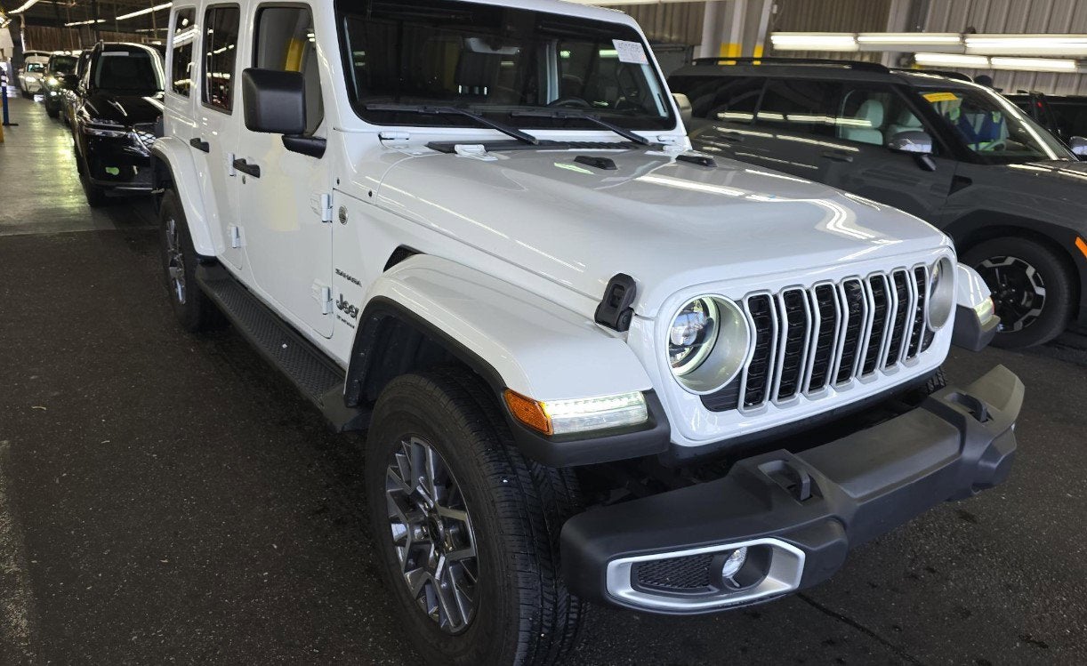 2024 Jeep Wrangler 4-Door Sahara 4x4
