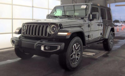 2026 Jeep Wrangler 4-Door Sahara 4x4