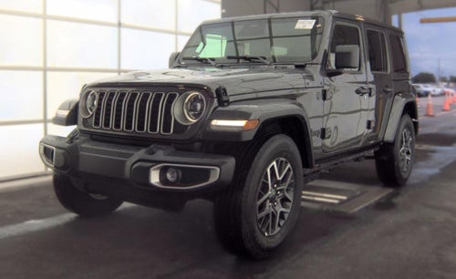 2026 Jeep Wrangler 4-Door Sahara 4x4