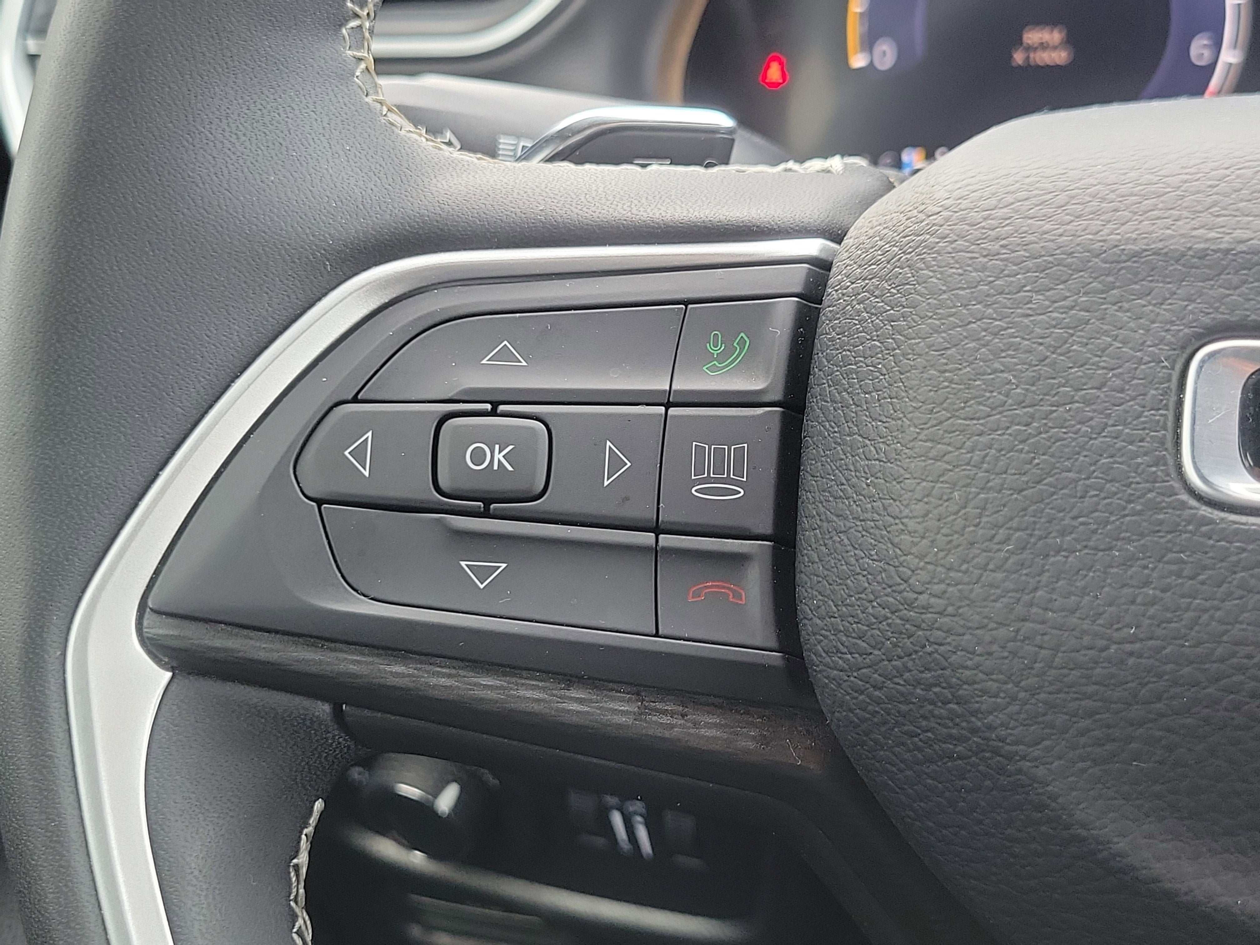 2025 Jeep Grand Cherokee Altitude X 4x4