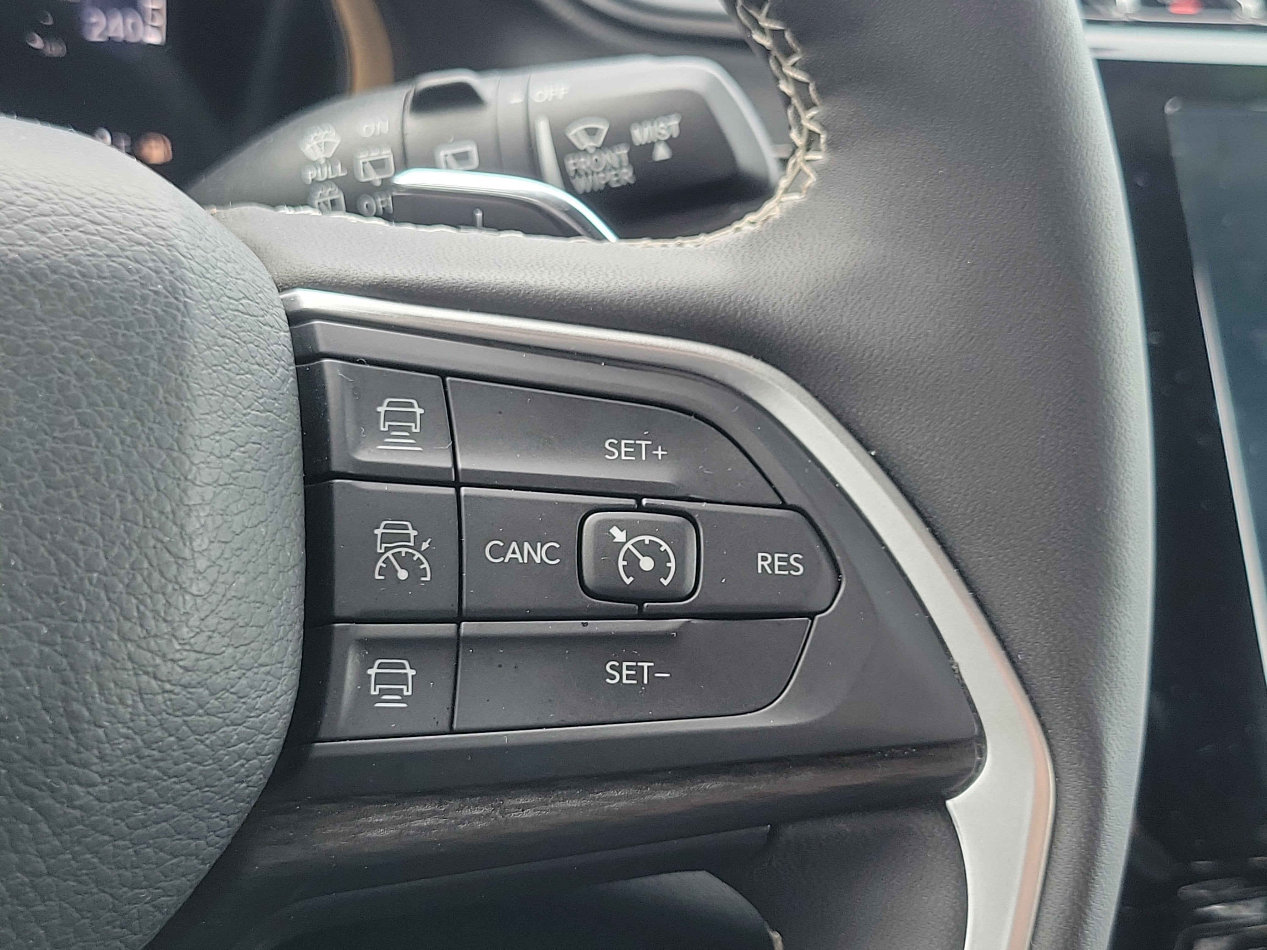 2025 Jeep Grand Cherokee Altitude X 4x4