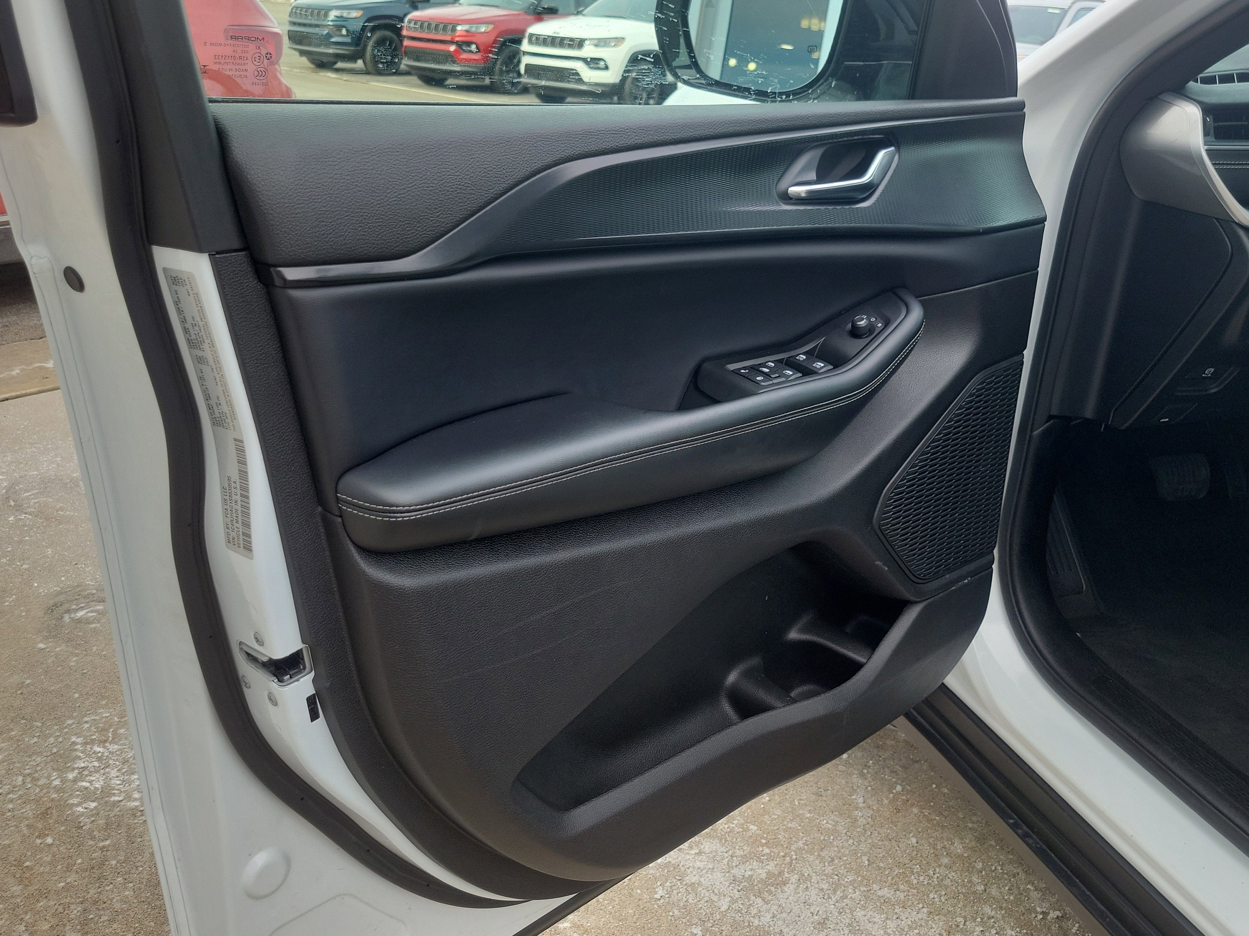 2025 Jeep Grand Cherokee Altitude X 4x4