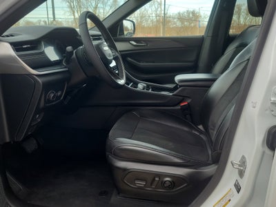 2025 Jeep Grand Cherokee Altitude X 4x4