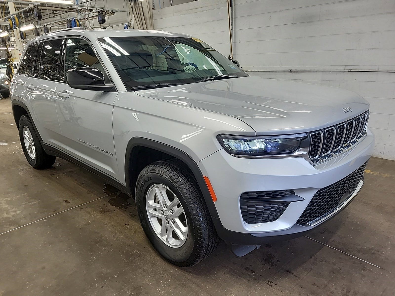 2025 Jeep Grand Cherokee Laredo 4x4