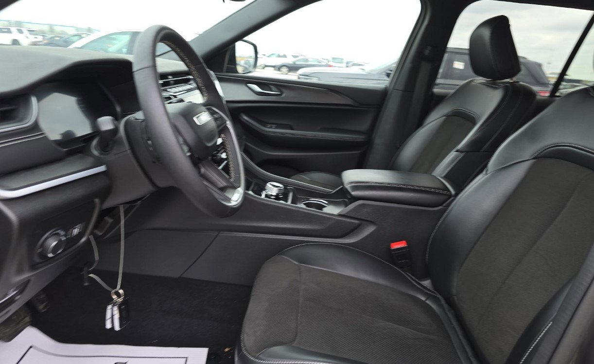 2024 Jeep Grand Cherokee Altitude 4x4
