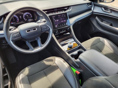 2025 Jeep Grand Cherokee Altitude 4x4