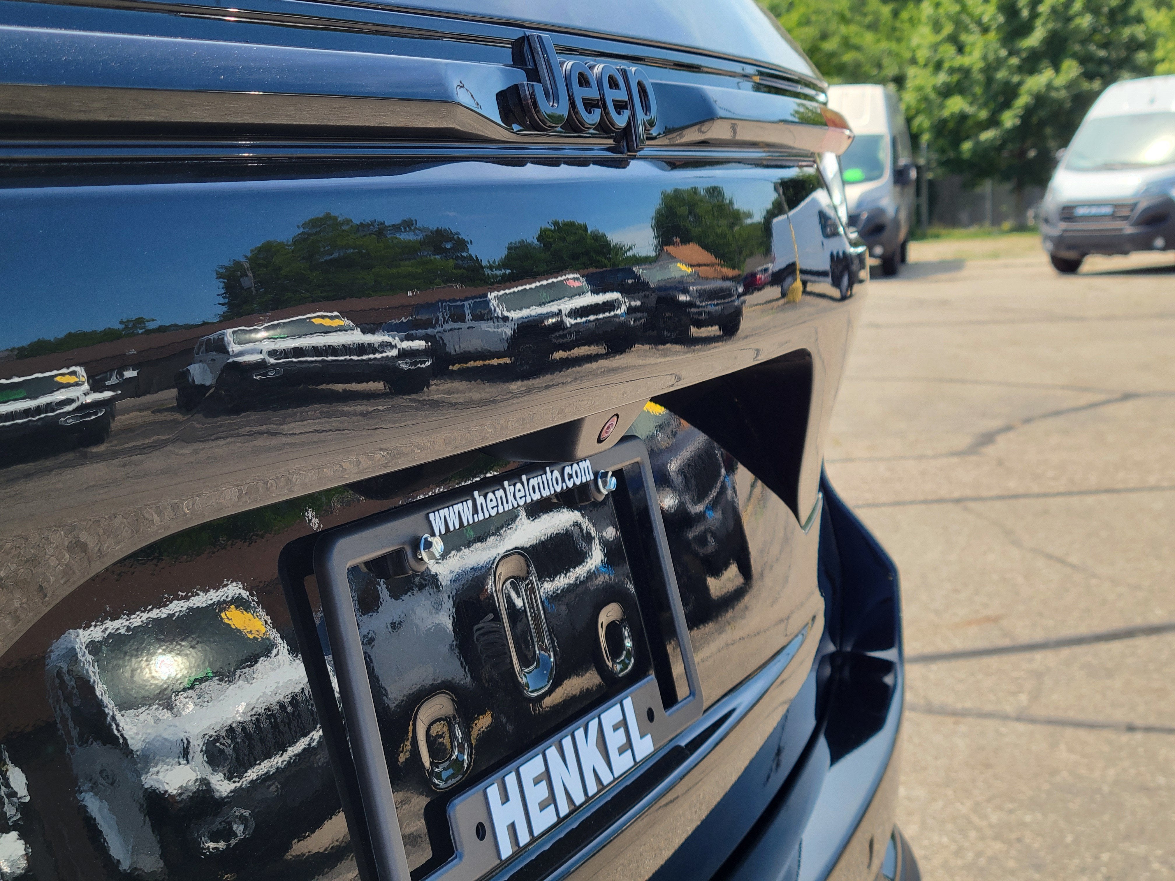 2025 Jeep Grand Cherokee Altitude 4x4