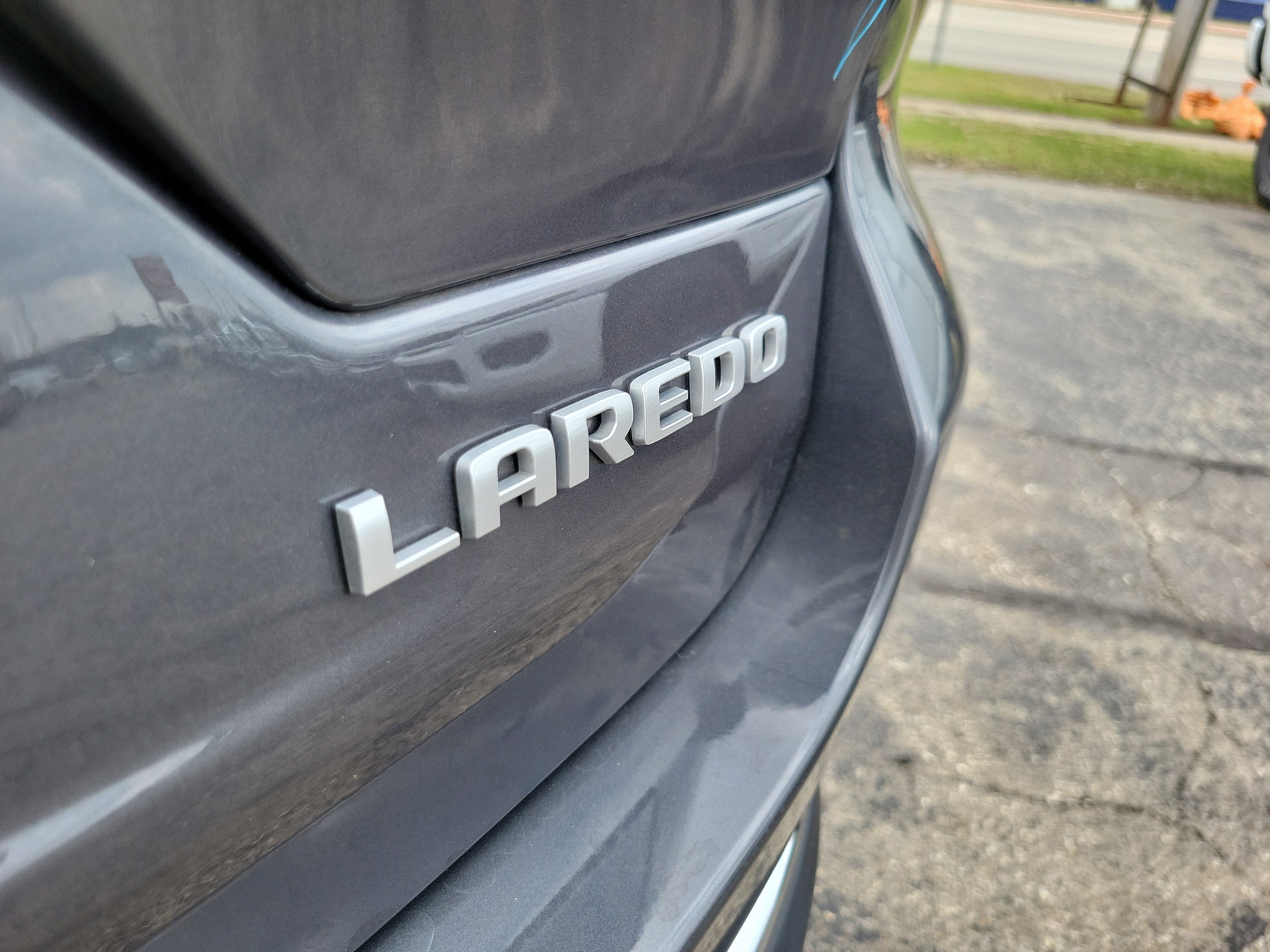 2025 Jeep Grand Cherokee Laredo X 4x4