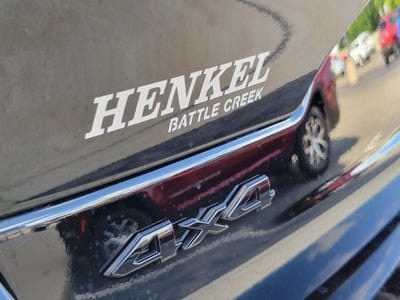 2027 Jeep Grand Cherokee Laredo Altitude