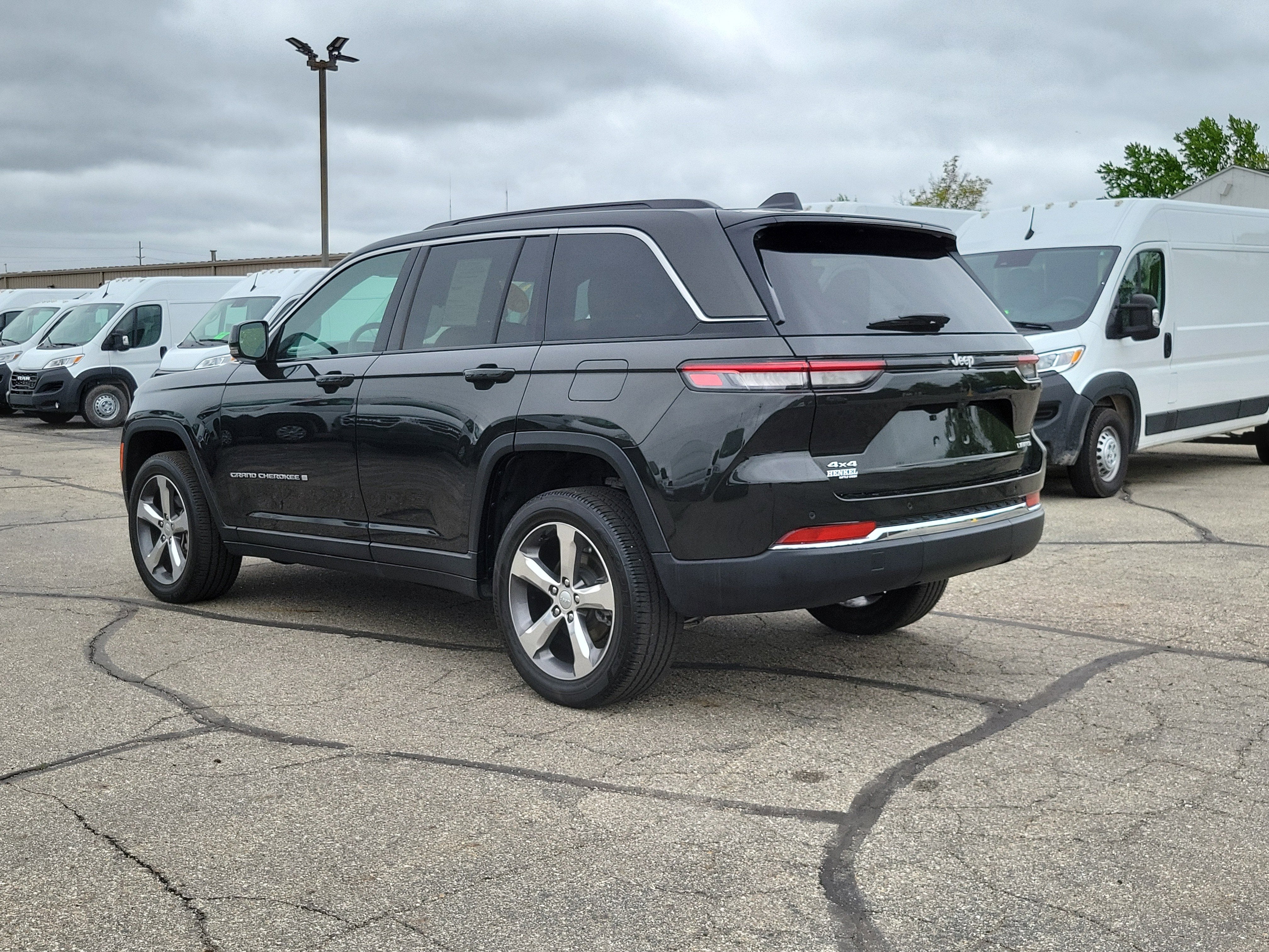 2025 Jeep Grand Cherokee Limited 4x4