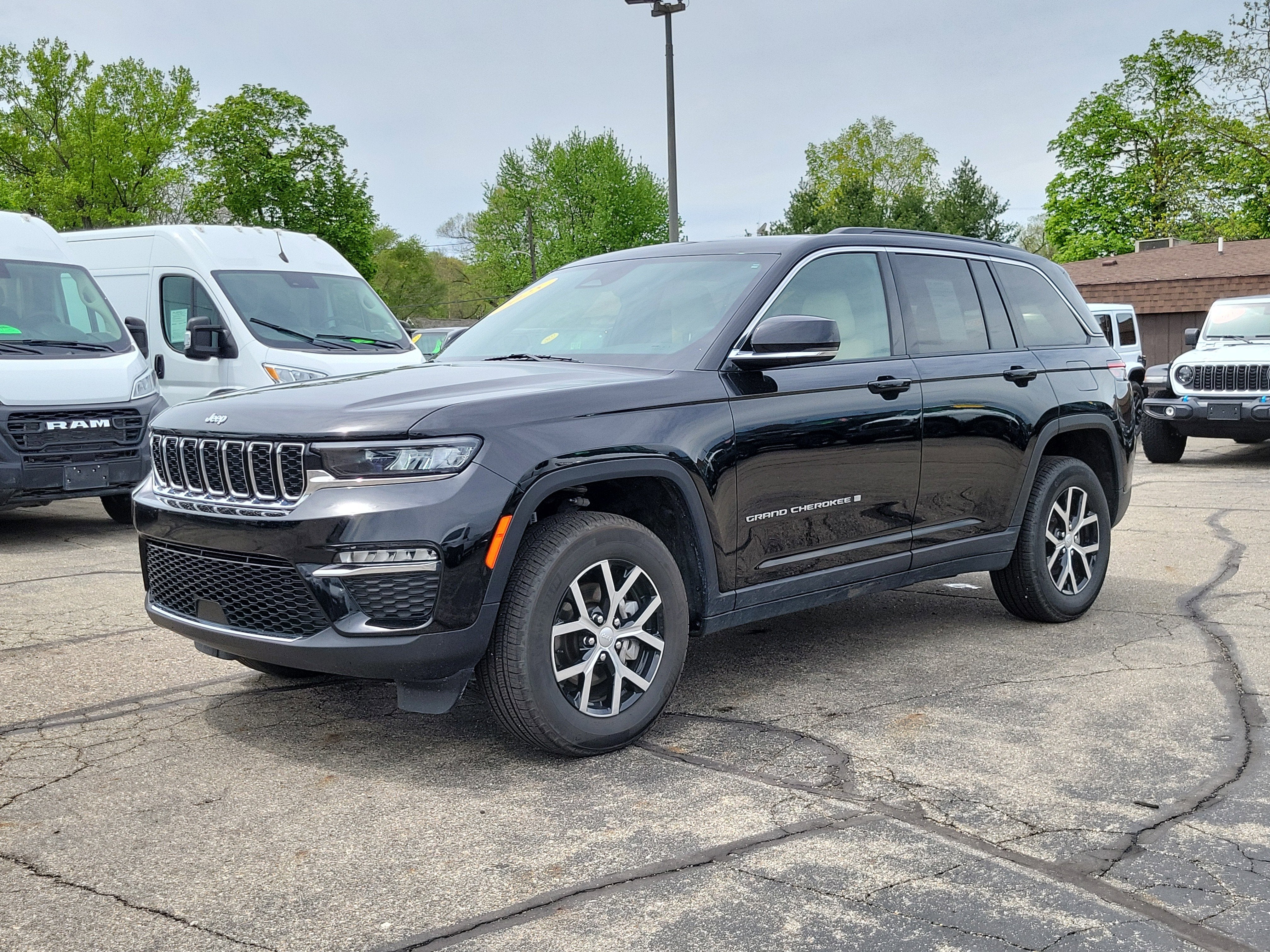 2025 Jeep Grand Cherokee Limited 4x4