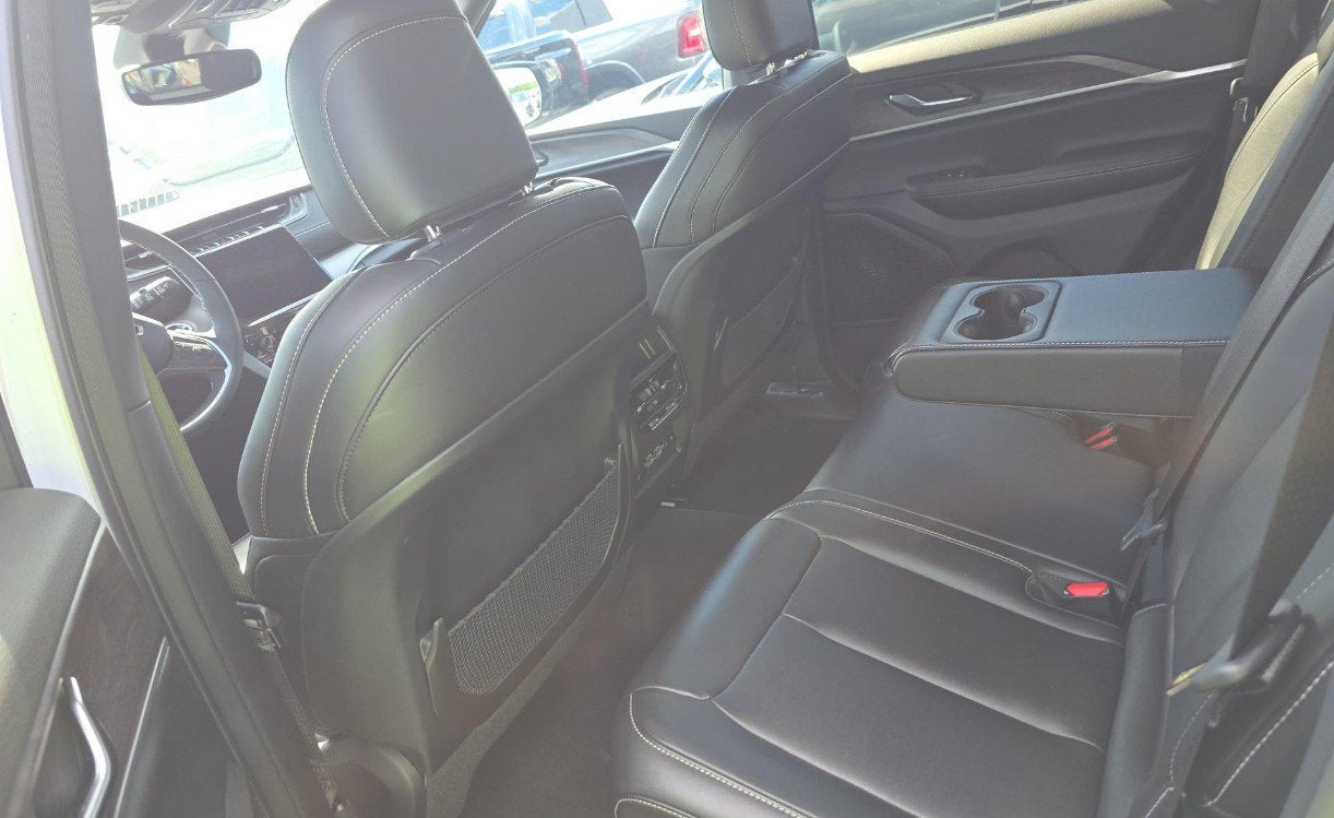 2025 Jeep Grand Cherokee Limited 4x4
