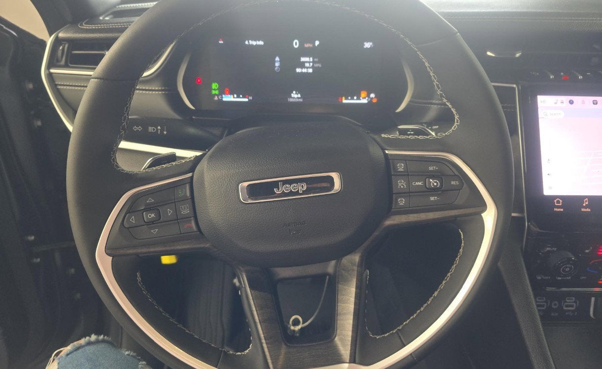 2025 Jeep Grand Cherokee Limited 4x4