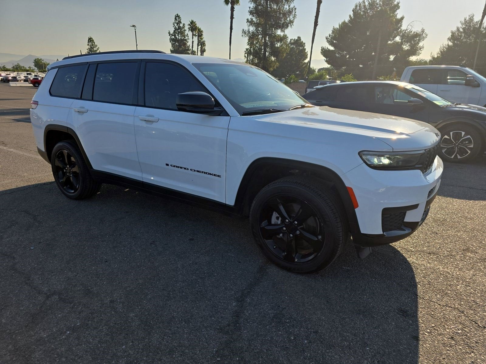 2022 Jeep Grand Cherokee L Altitude 4x4