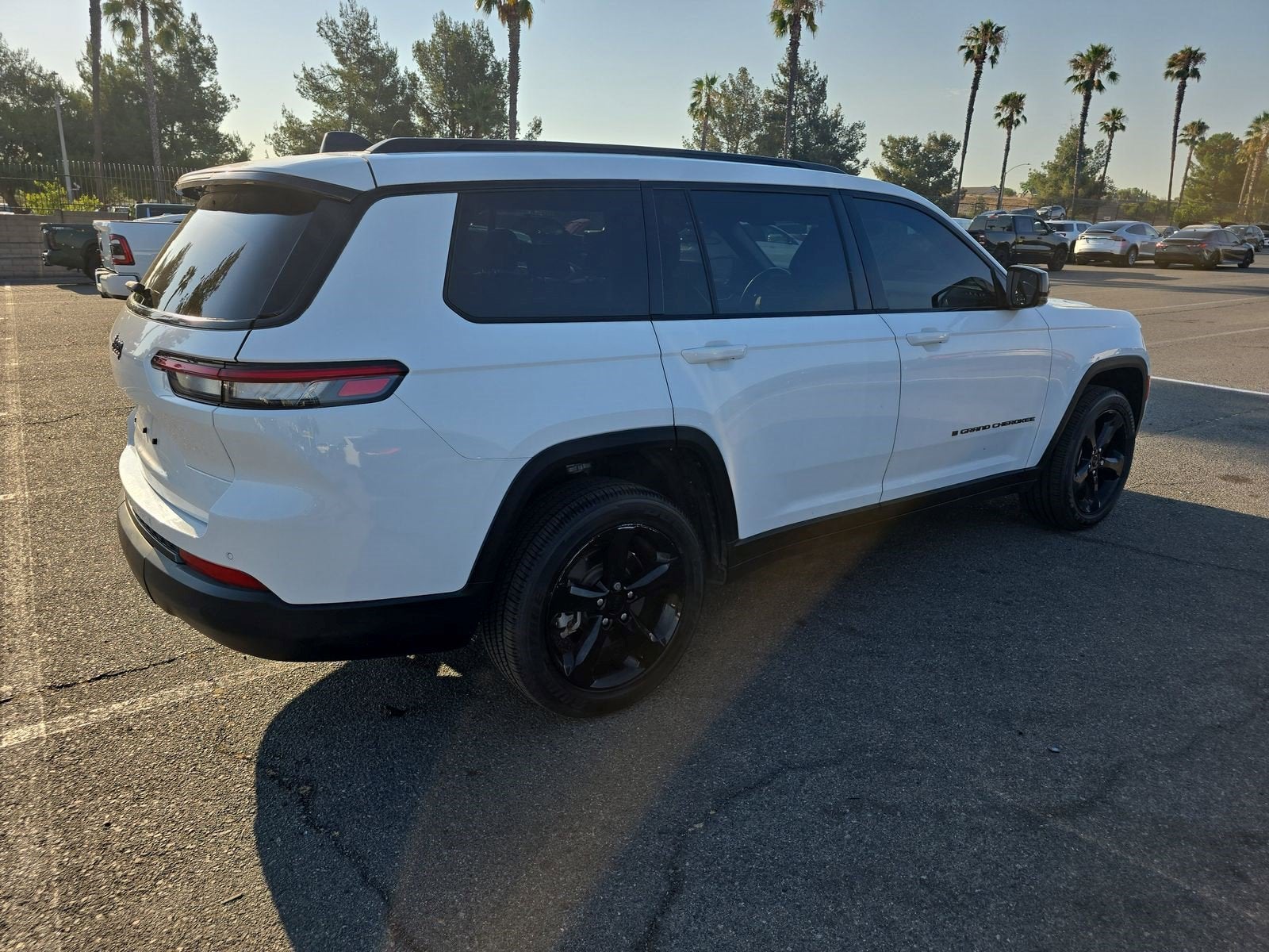 2022 Jeep Grand Cherokee L Altitude 4x4