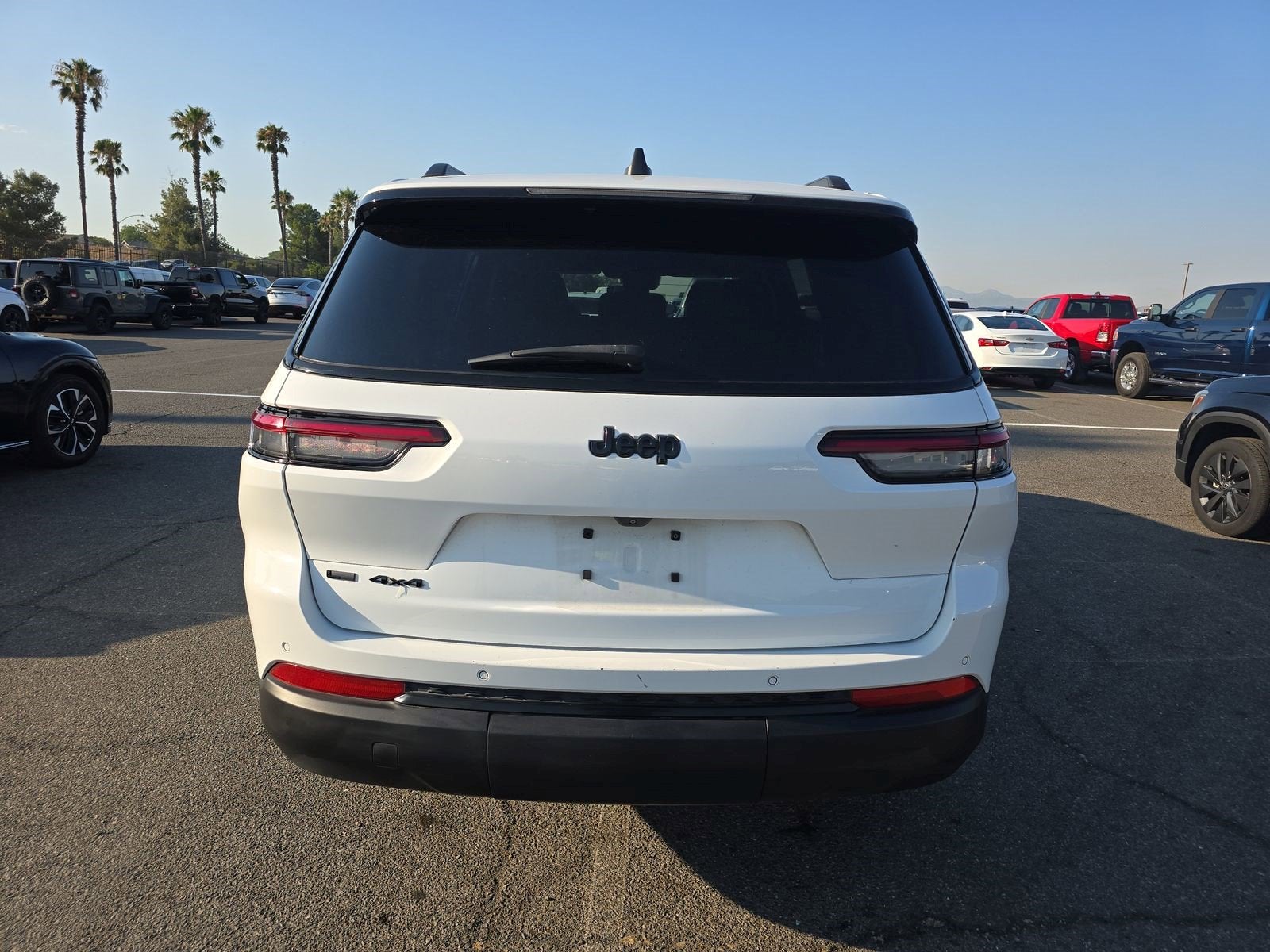 2022 Jeep Grand Cherokee L Altitude 4x4