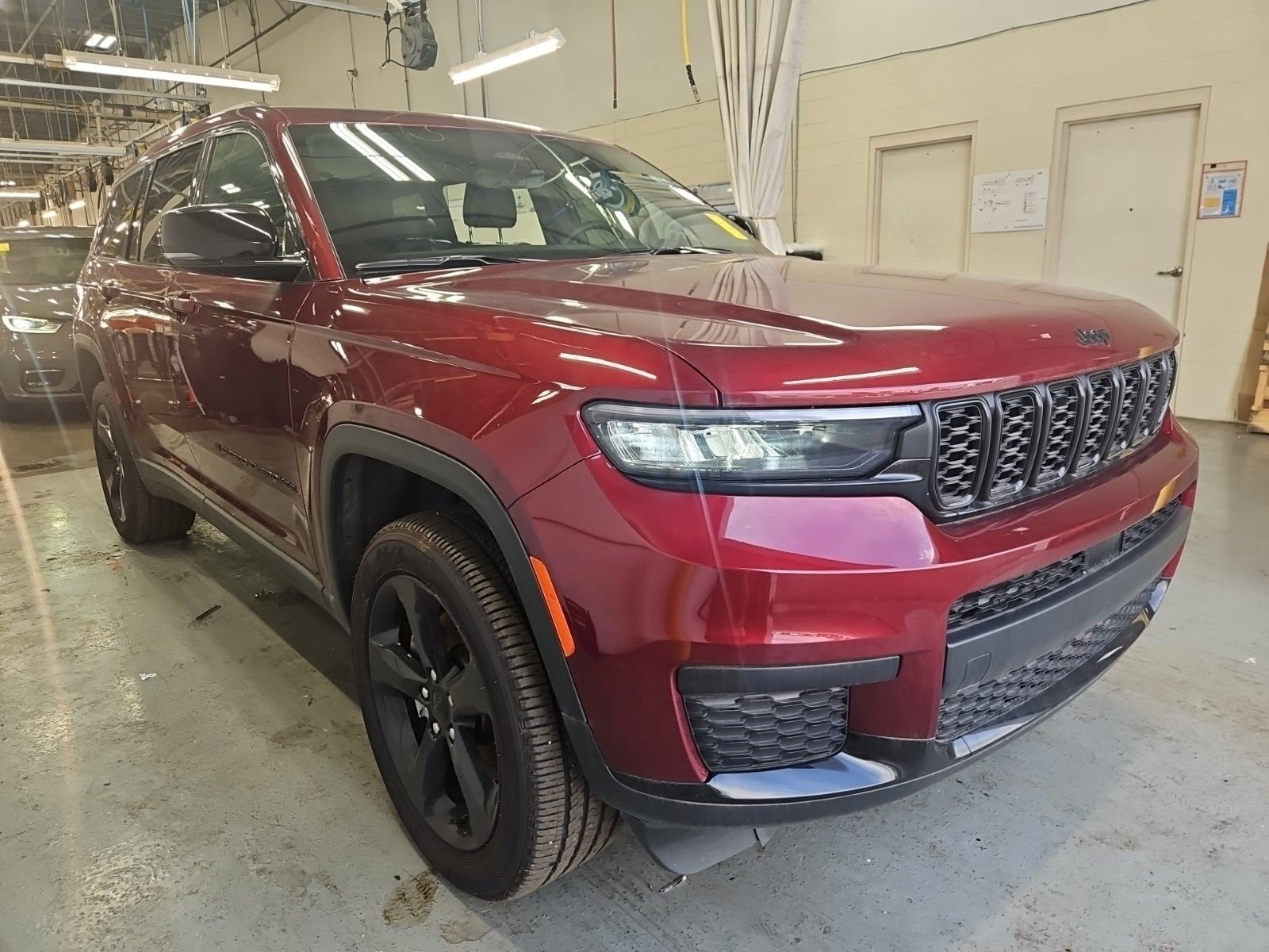 2025 Jeep Grand Cherokee L Altitude 4x4