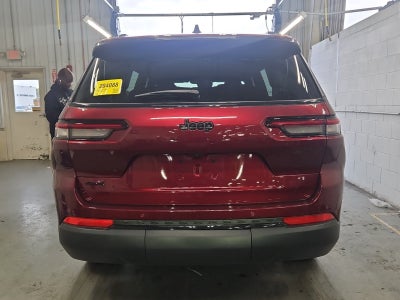 2025 Jeep Grand Cherokee L Altitude 4x4