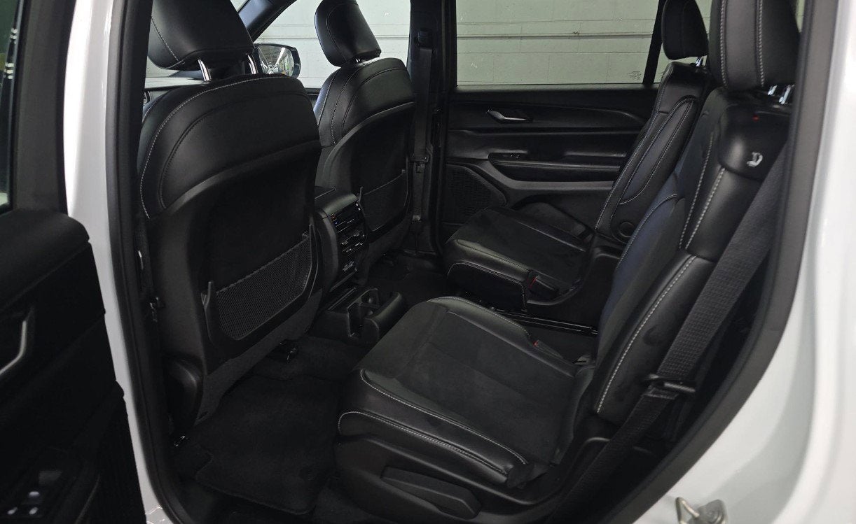 2024 Jeep Grand Cherokee L Altitude X 4x4