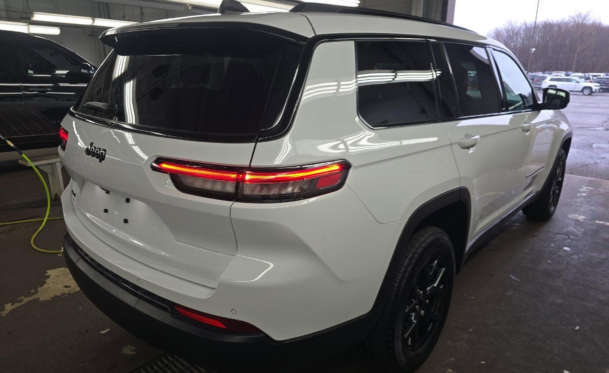 2024 Jeep Grand Cherokee L Altitude X 4x4