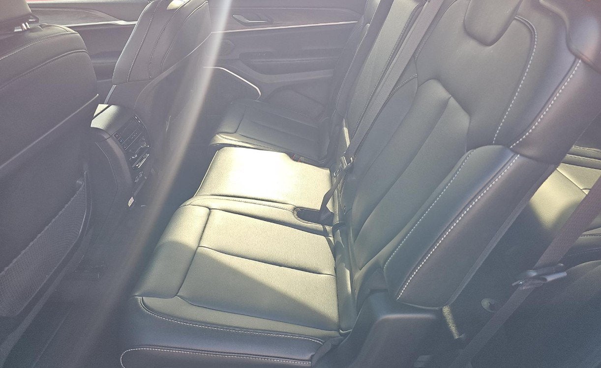 2025 Jeep Grand Cherokee L Limited 4x4