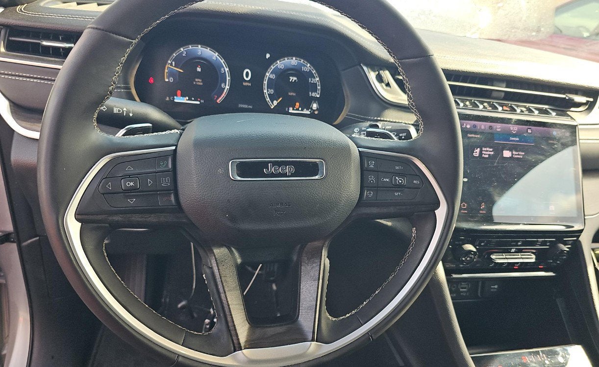 2025 Jeep Grand Cherokee L Limited 4x4