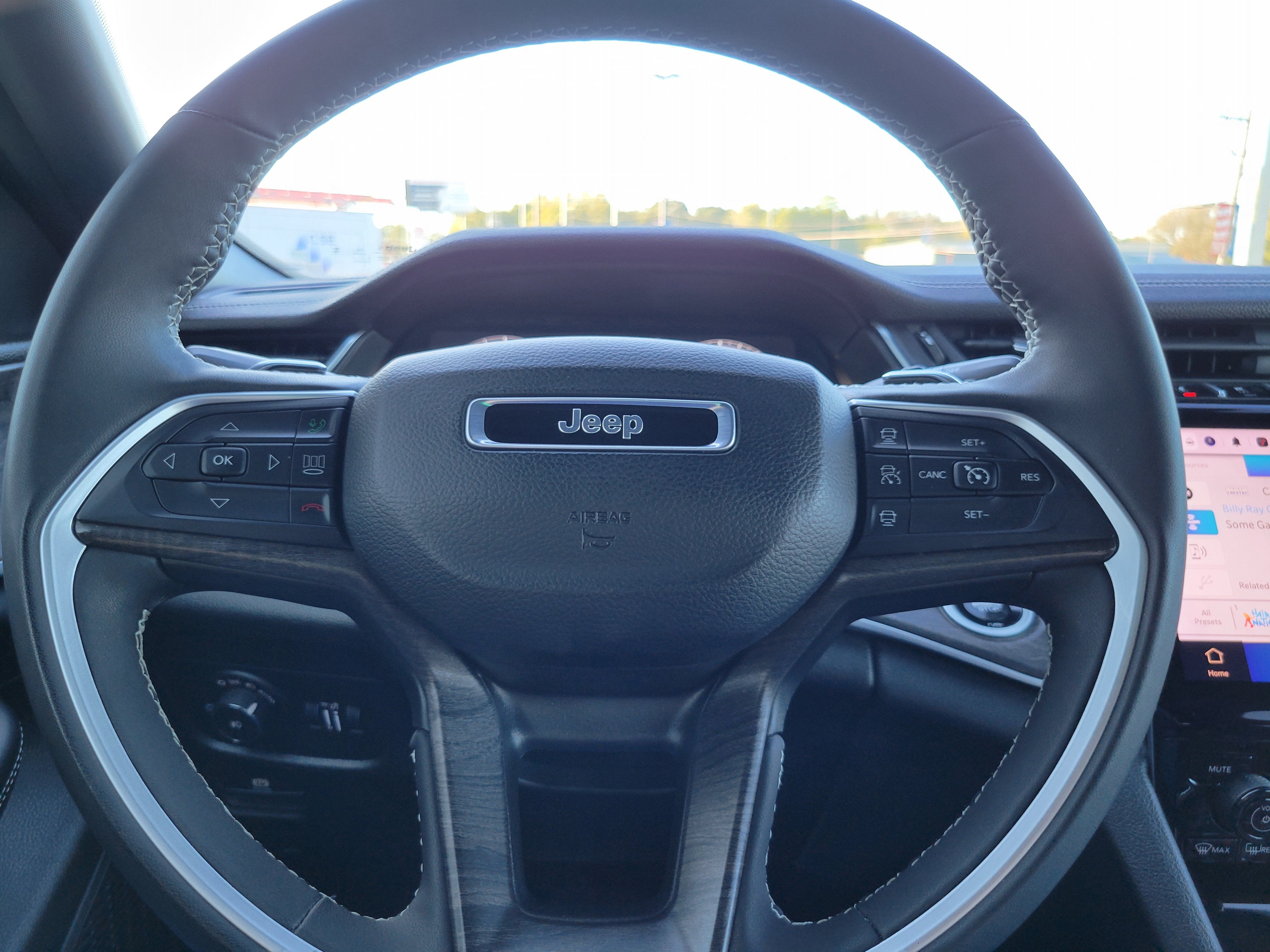 2025 Jeep Grand Cherokee L Limited 4x4