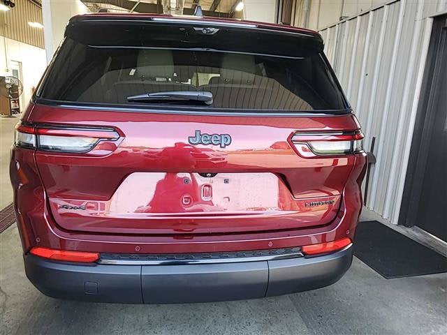 2025 Jeep Grand Cherokee L Limited 4x4