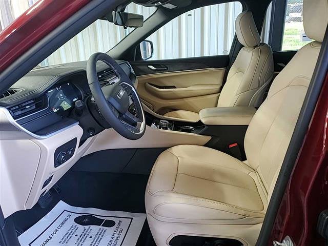 2025 Jeep Grand Cherokee L Limited 4x4