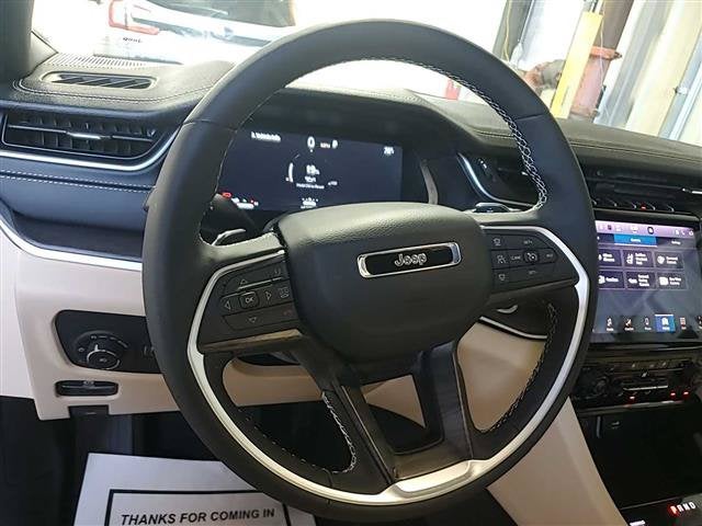 2025 Jeep Grand Cherokee L Limited 4x4
