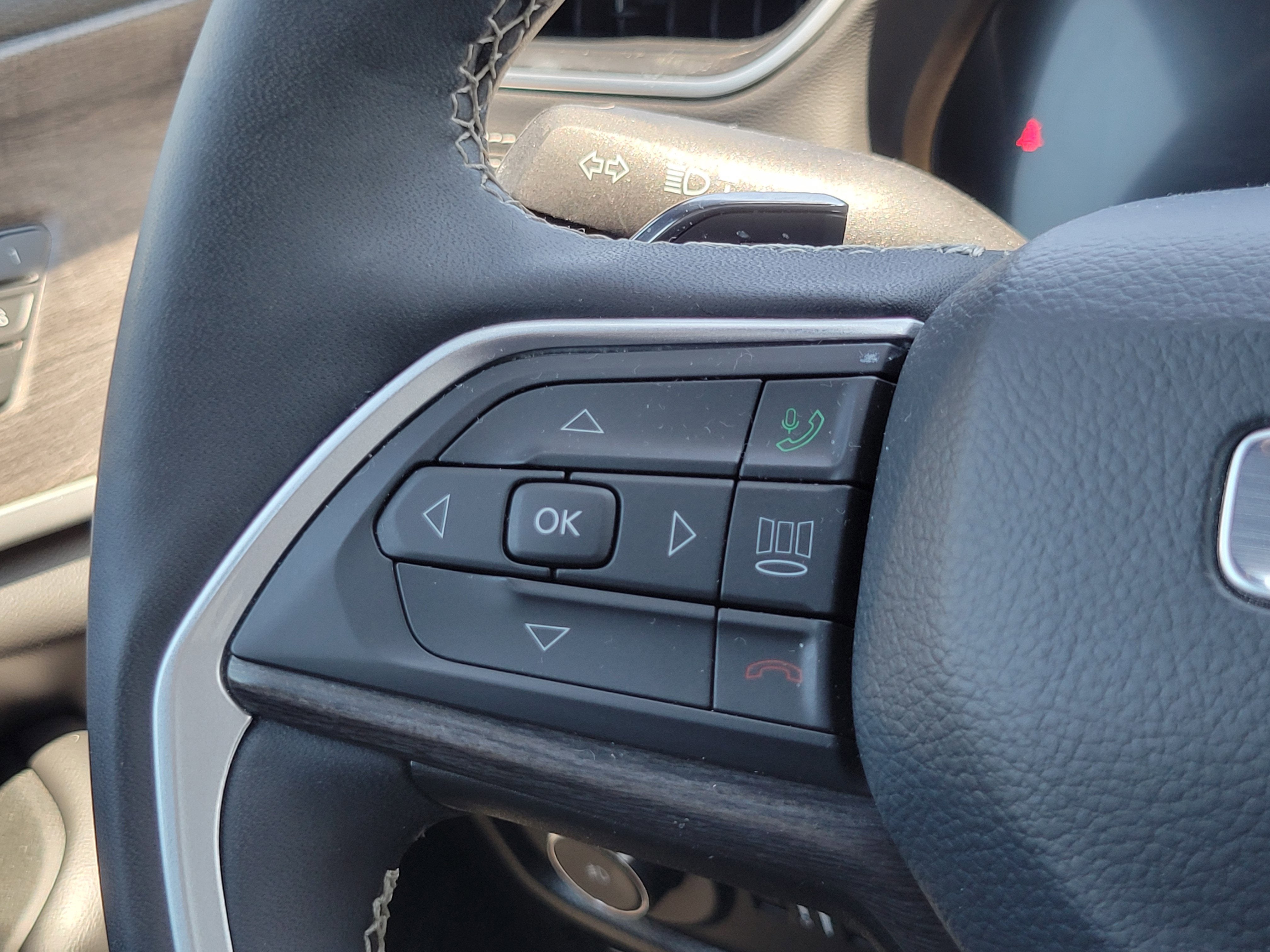 2025 Jeep Grand Cherokee L Limited 4x4