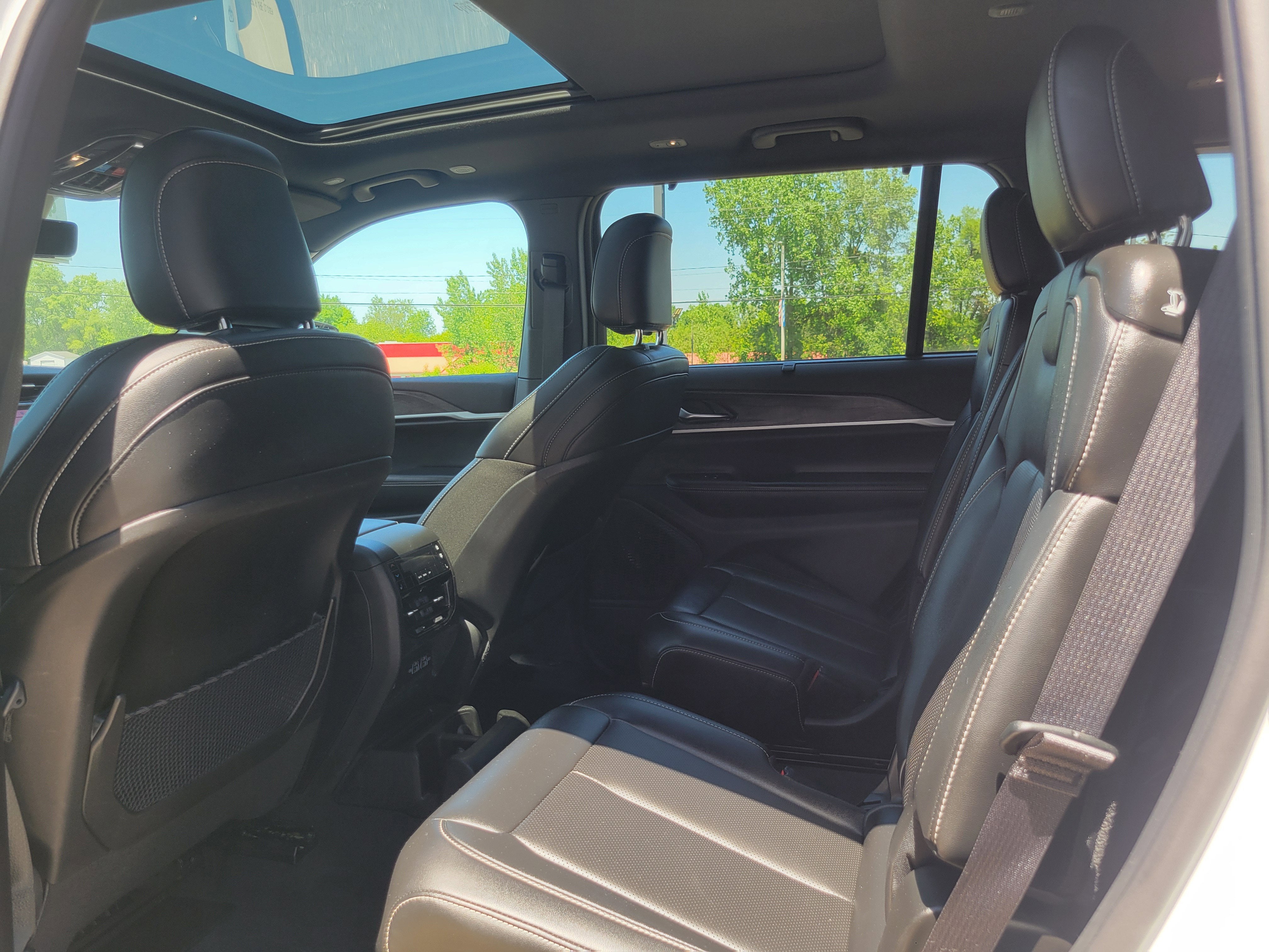 2025 Jeep Grand Cherokee L Limited 4x4