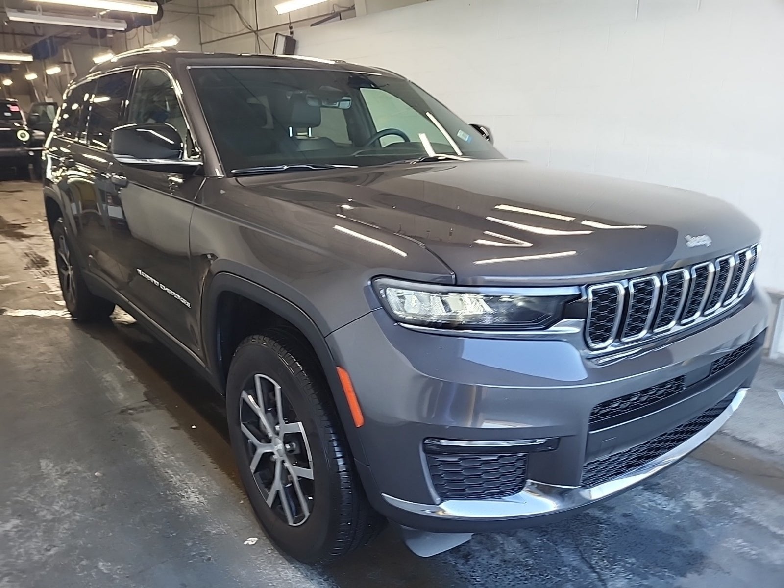 2025 Jeep Grand Cherokee L Limited 4x4