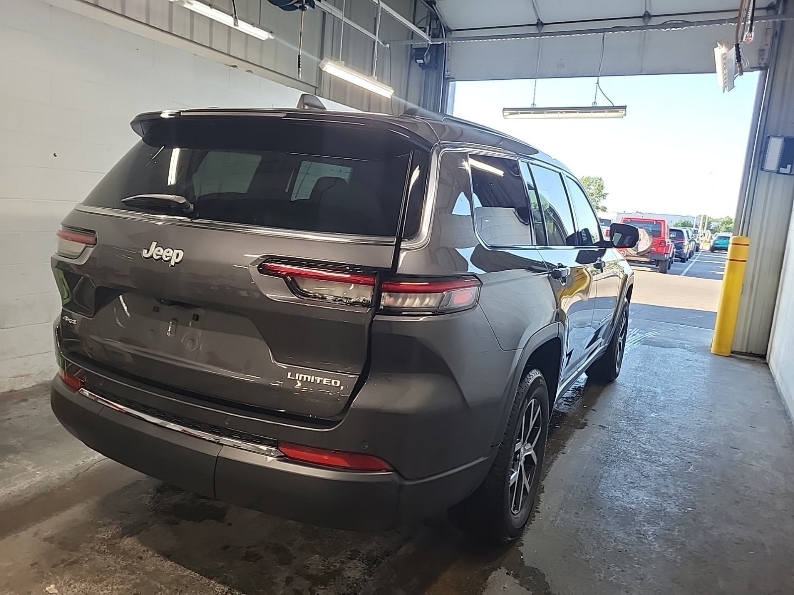2025 Jeep Grand Cherokee L Limited 4x4