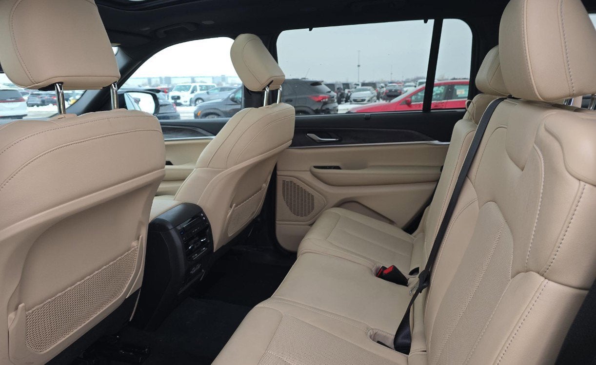 2024 Jeep Grand Cherokee L Limited 4x4
