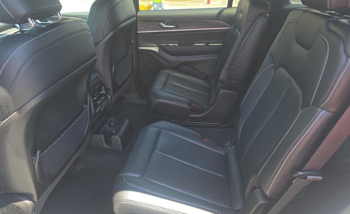 2025 Jeep Grand Cherokee L Limited 4x4