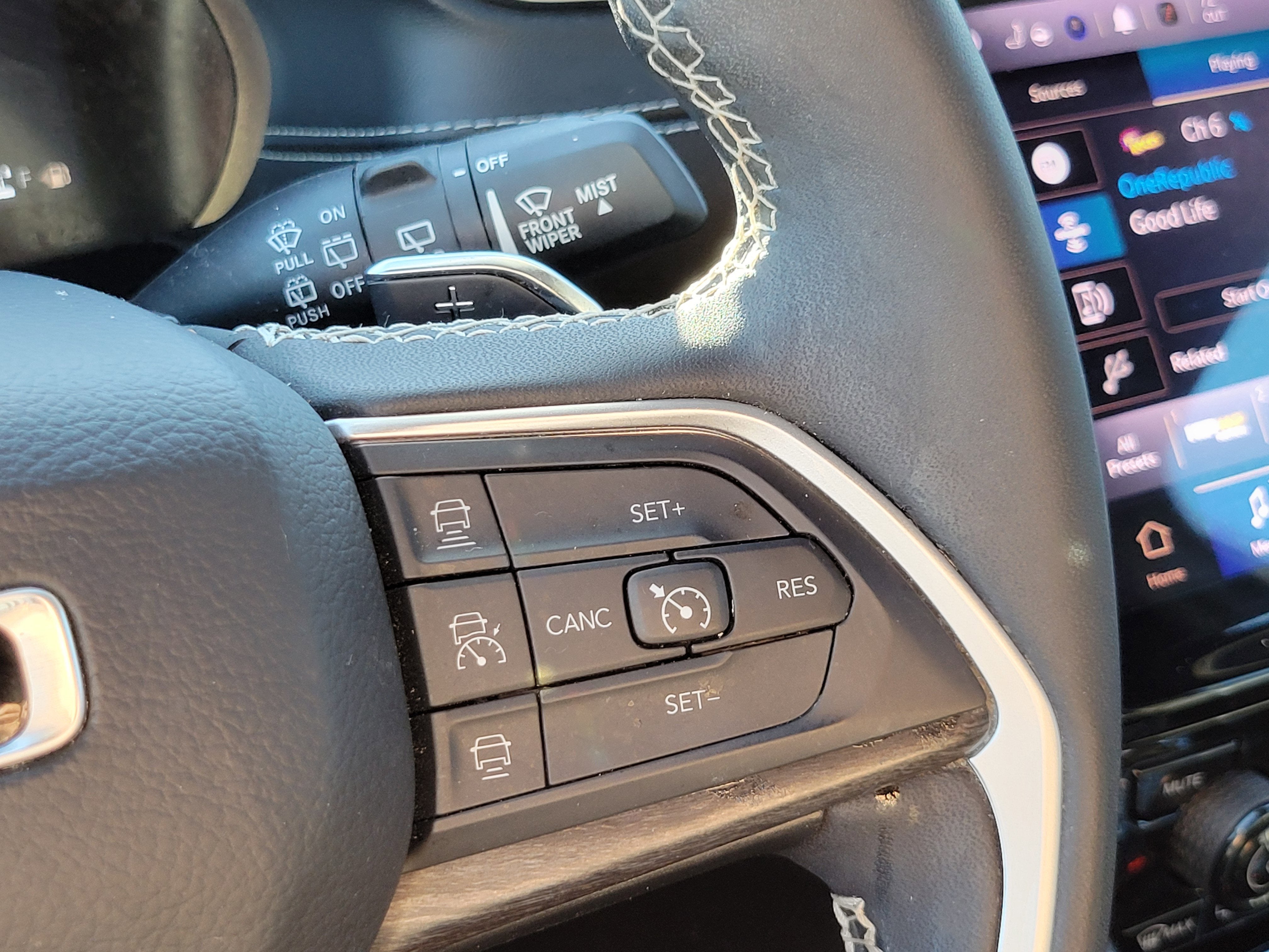 2025 Jeep Grand Cherokee L Limited 4x4