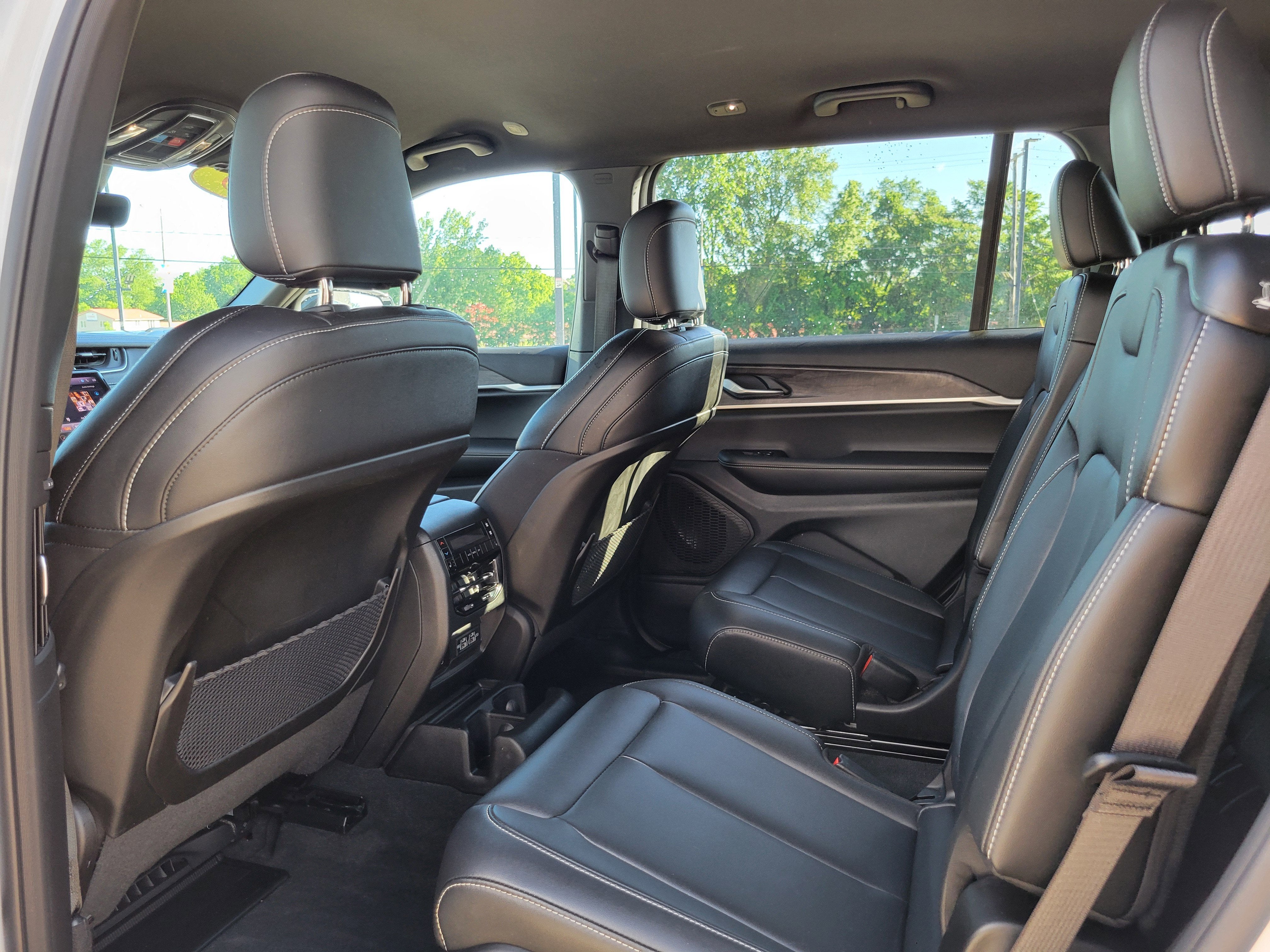 2025 Jeep Grand Cherokee L Limited 4x4