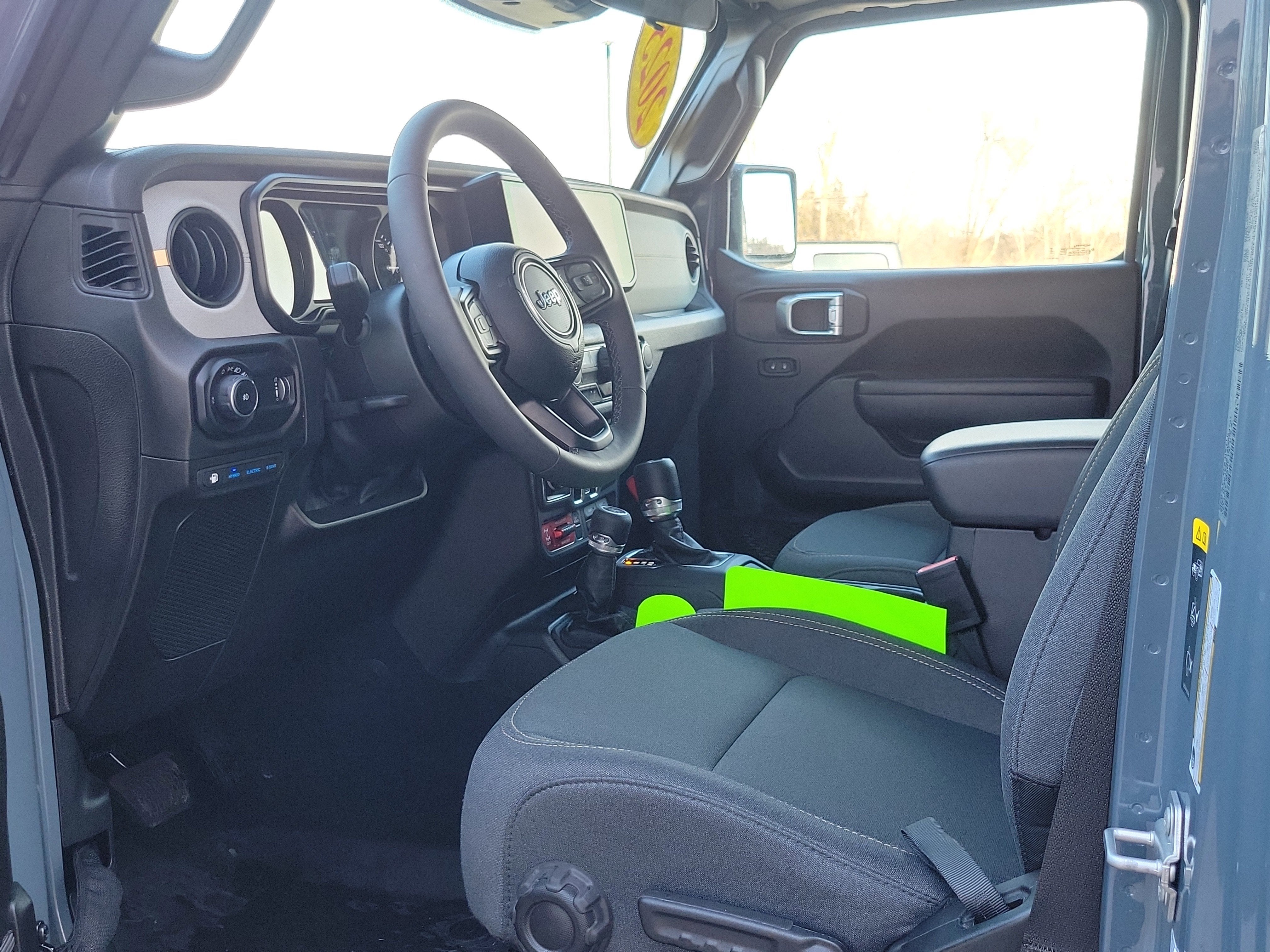 2025 Jeep Wrangler 4xe Willys 4xe