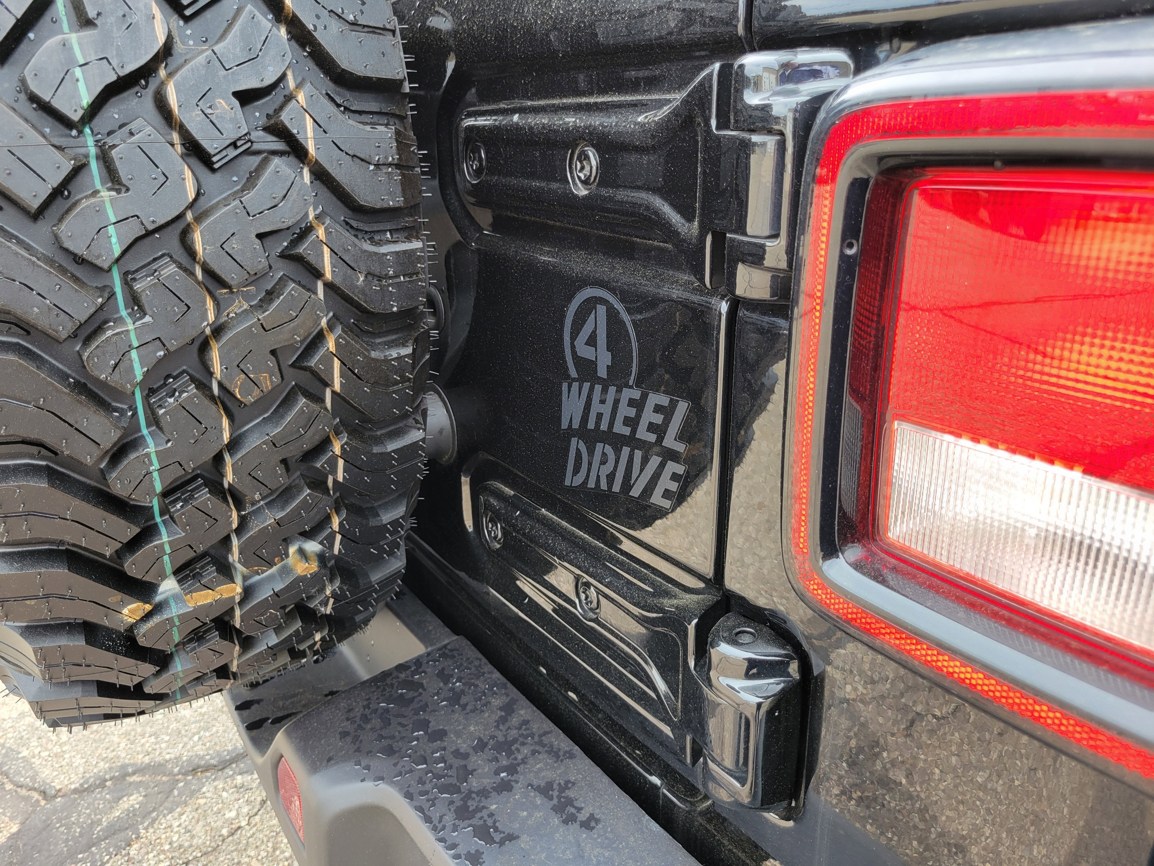 2025 Jeep Wrangler 4xe Willys 4xe