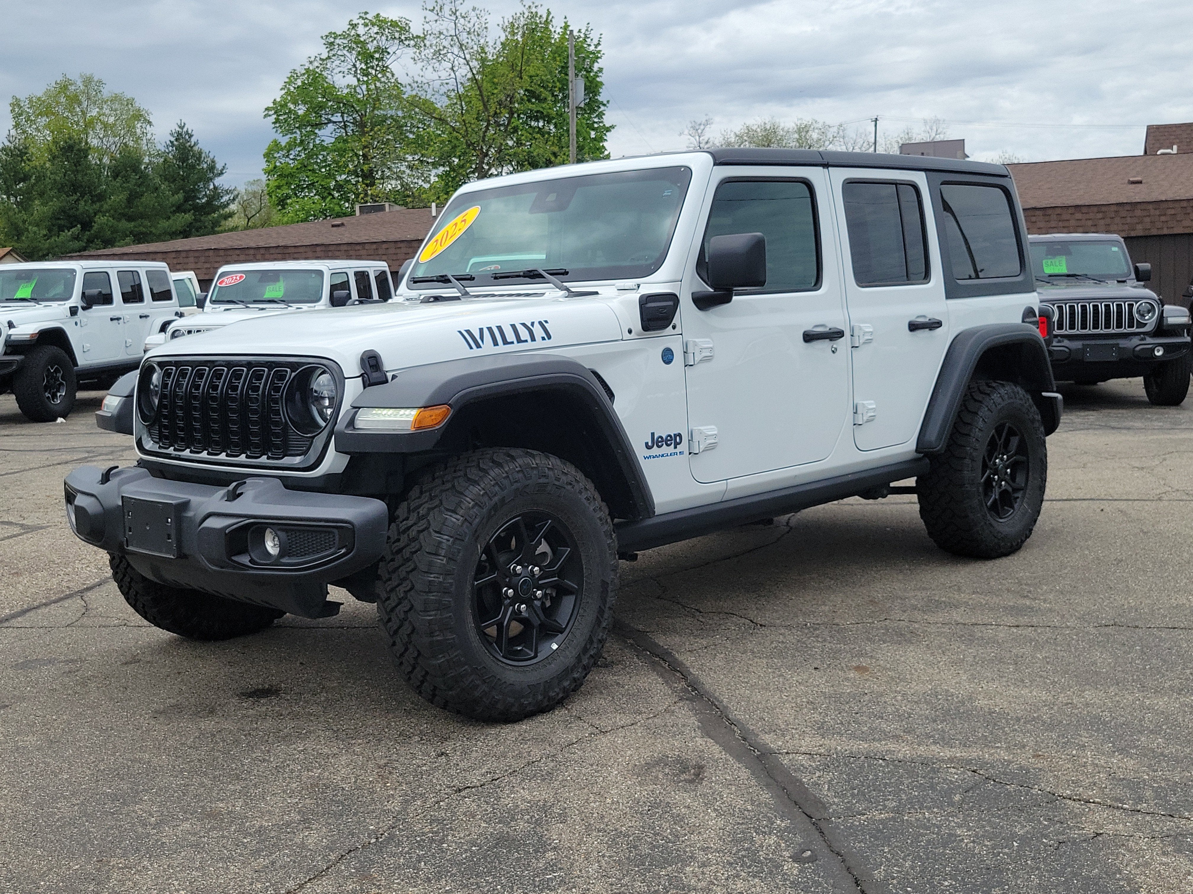 2025 Jeep Wrangler 4xe Willys 4xe