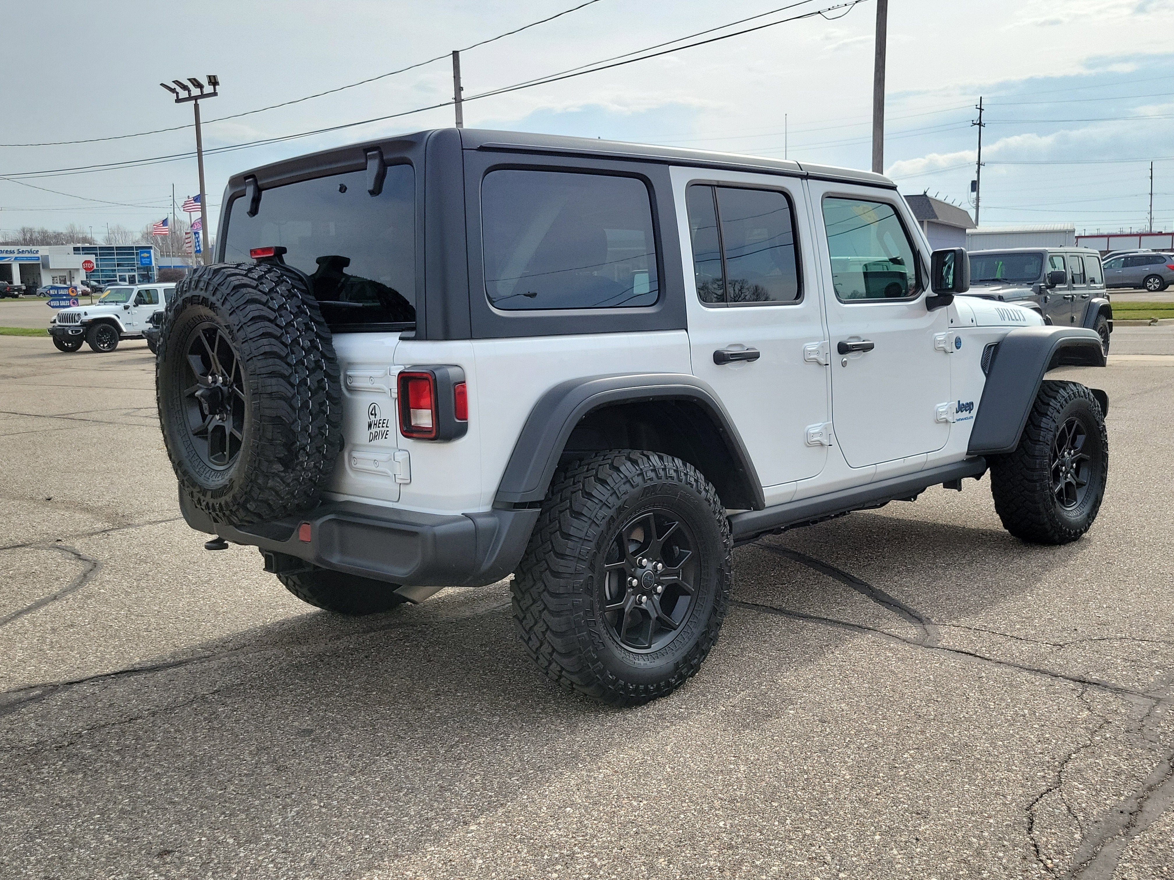 2025 Jeep Wrangler 4xe Willys 4xe